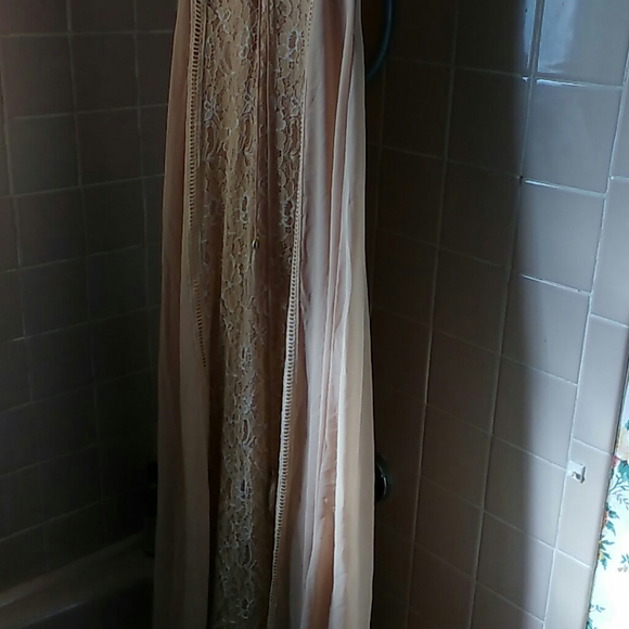 NWOT Long, pretty dress Forever 21 - Picture 2 of 6